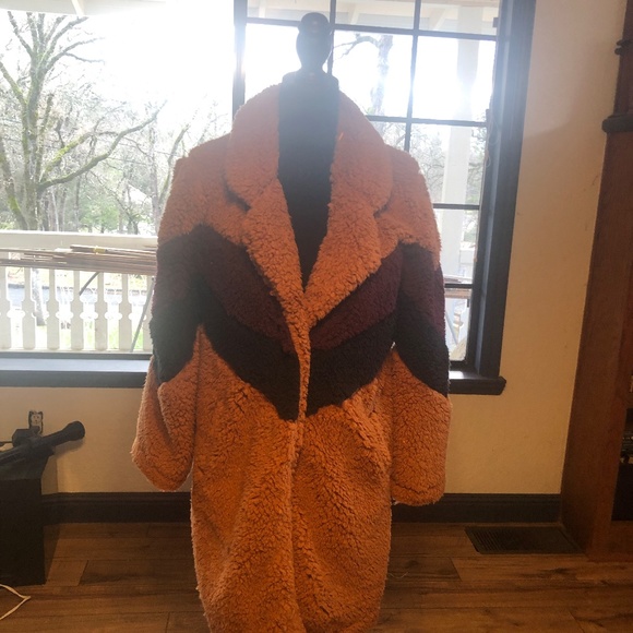 Love Tree Teddy Bear Fleece Jacket - Picture 2 of 8